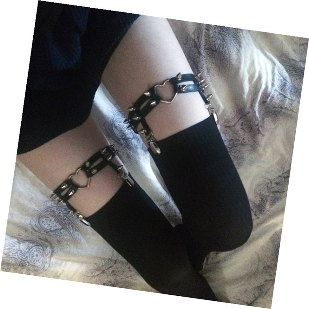 1 adet kadın Punk Goth kalp PU - Body Jewelry Leg Chain incelemesi ve fiyatı